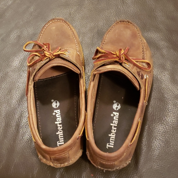 Shoes - Picture 4 of 8